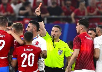 Istvan Kovacs na utakmici Češke i Turske
