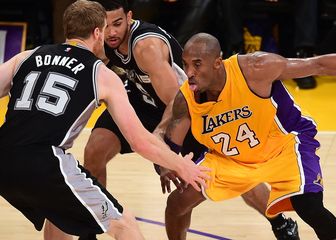 Matt Bonner i Kobe Bryant