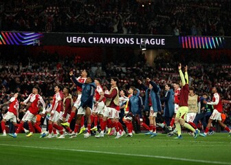 Slavlje igrača Arsenala na Emiratesu