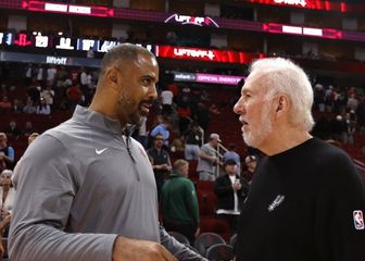 Ime Udoka i Gregg Popovich