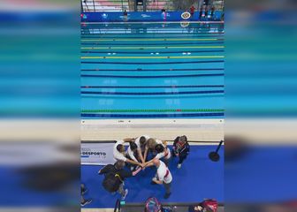 Doček brončanih paraplivača u Splitu