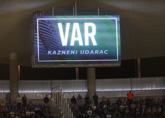 VAR