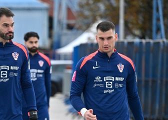 Ivica Ivušić i Dominik Livaković