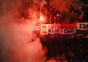 Hrvatski navijači na utakmici u Crnoj Gori