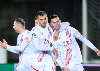 Mario Ćuže slavi gol