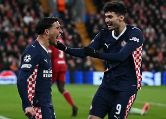 Ricardo Pepi (desno)