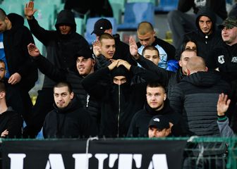 Bugarski navijači rasistički vrijeđali Engleze (Foto: AFP)