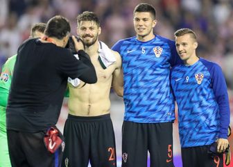 Bruno Petković, Dino Perić i Mislav Oršić (Photo: Slavko Midzor/PIXSELL)