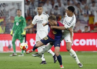 Dani Olmo, Jude Bellingham i Kylian Mbappe