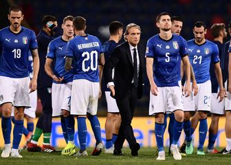Mancini i reprezentativci Italije (Foto: AFP)
