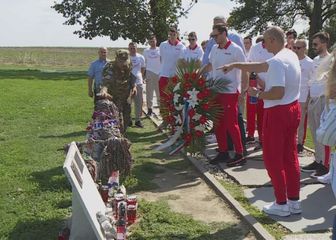 Košarkaši odali počast žrtvama domovinskog rata (GOL.hr)