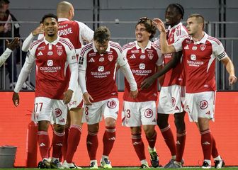 Igrači Bresta slave pobjedu