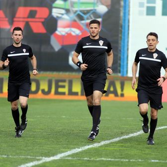 Sudačka postava: Patrik Kolarić, Bojan Zobenica i Ivan Starčević