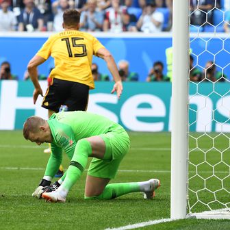 Meunier slavi gol Englezima (Foto: AFP)