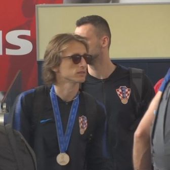 Luka Modrić na aerodromu u Moskvi (Foto: Dnevnik.hr)