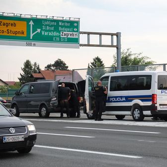 Policija na Lučkom