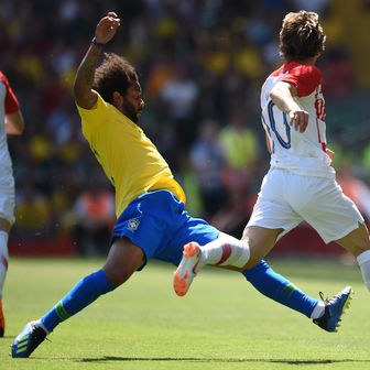 Luka Modrić protiv Brazila (Foto: AFP)