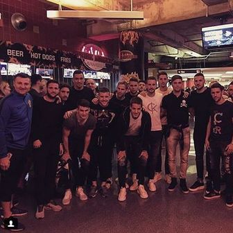 Mate Pavić i Borna Ćorić u društvu Vatrenih (Foto: Instagram)