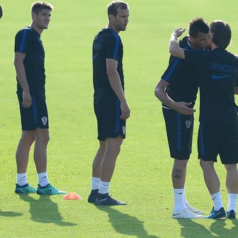 Mario Mandžukić i Luka Modrić (Photo: Marko Prpic/PIXSELL)