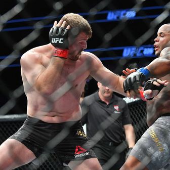 Stipe Miočić i Daniel Cormier (Foto: AFP)