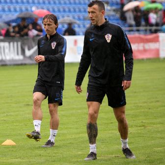 Luka Modrić i Ivan Perišić (Photo: Miranda Cikotic/PIXSELL)