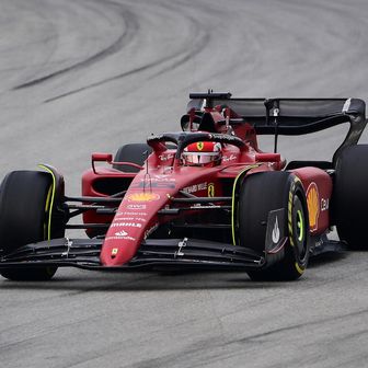 Ferrari na testiranju u Barceloni
