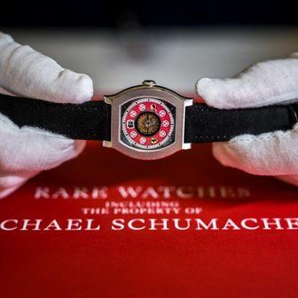 Prodani satovi Michaela Schumachera