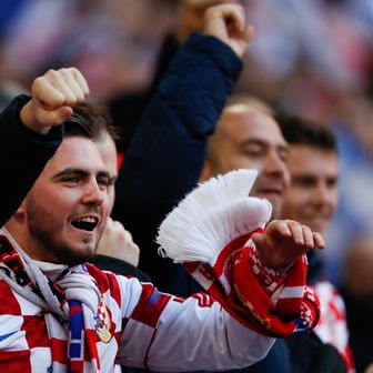 Hrvatski navijači na Wembleyju (Foto: AFP)