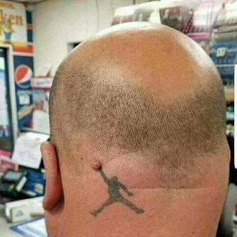 Tetovaža posvećena Michaelu Jordanu (Twitter)
