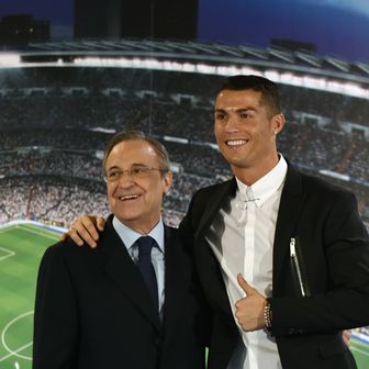 Florentino Perez i Cristiano Ronaldo (Foto: AFP)