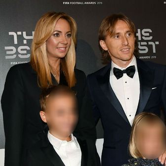 Luka Modrić s obitelji (Foto: AFP)