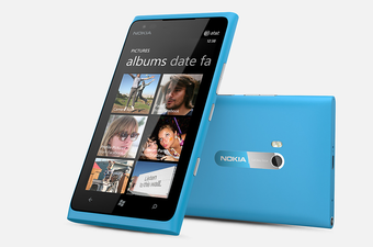 Nokia se sljedeće godine vraća na tržište pametnih telefona