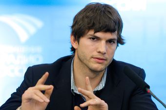Ashton Kutcher u svom motivacijskom govoru teenagerima
