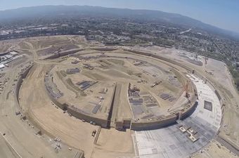 Pogledajte izgradnju Appleovog kampusa snimljenu droneom
