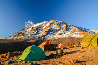 Pogled na najviši vrh Mt. Kilimandžara, Uhuru