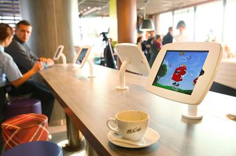 Novi McDonald’s u Zagrebu uveo besplatno korištenje iPada