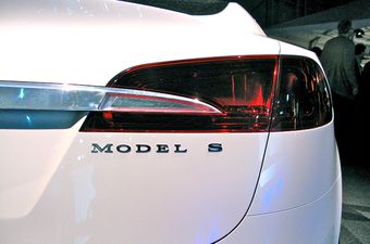 Elon Musk: Ove godine prodat ćemo oko 40.000 Tesla Model S
