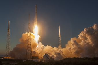 SpaceX lansirao satelit DSCOVR, ali nemirno more odgodilo je slijetanje Falcon 9