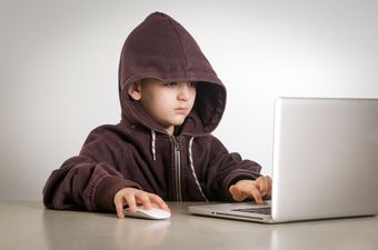 Dijete za računalom