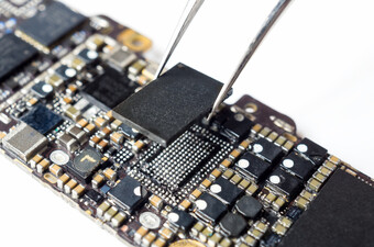 Čipovi u pametnom telefonu, ilustracija