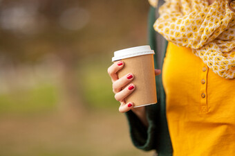 Jednokratna čaša za kavu