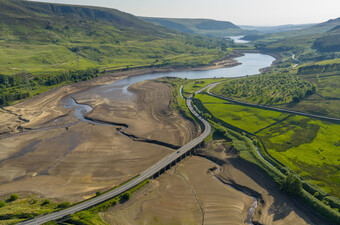 Gotovo presušeno jezero