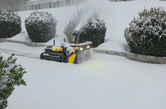 Robotski čistač snijega