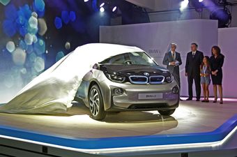 BMW predstavio svoj "megacity" električni automobil - i3