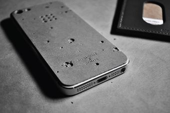 Korejski kreativni studio Posh Project kreirao prvi iPhone skin napravljen od - betona!