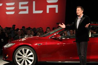 Elon Musk donirao milijun dolara za novi Teslin muzej