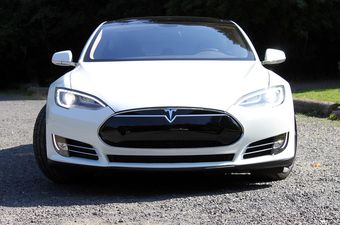 Tesla priprema Model E, najjeftiniji model s cijenom od 30.000 dolara