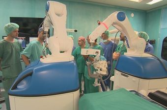Ronna - robot za neurokirurške operacije (Foto: Dnevnik.hr) - 1