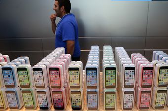 Novi iPhone imat će slične boje kućišta kao i iPhone 5C (Foto: AFP)