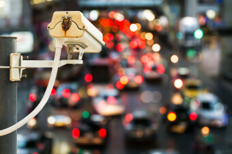Kamera za nadzor prometa